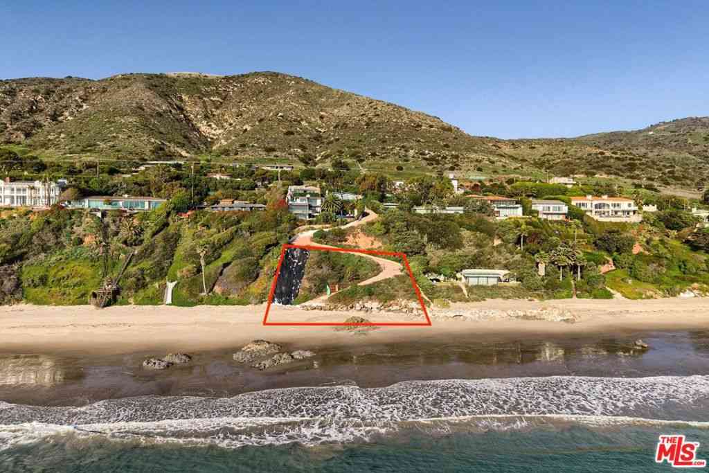 Vacant Land For Sale - 33398 Pacific Coast Highway<br/> Malibu, CA 90265