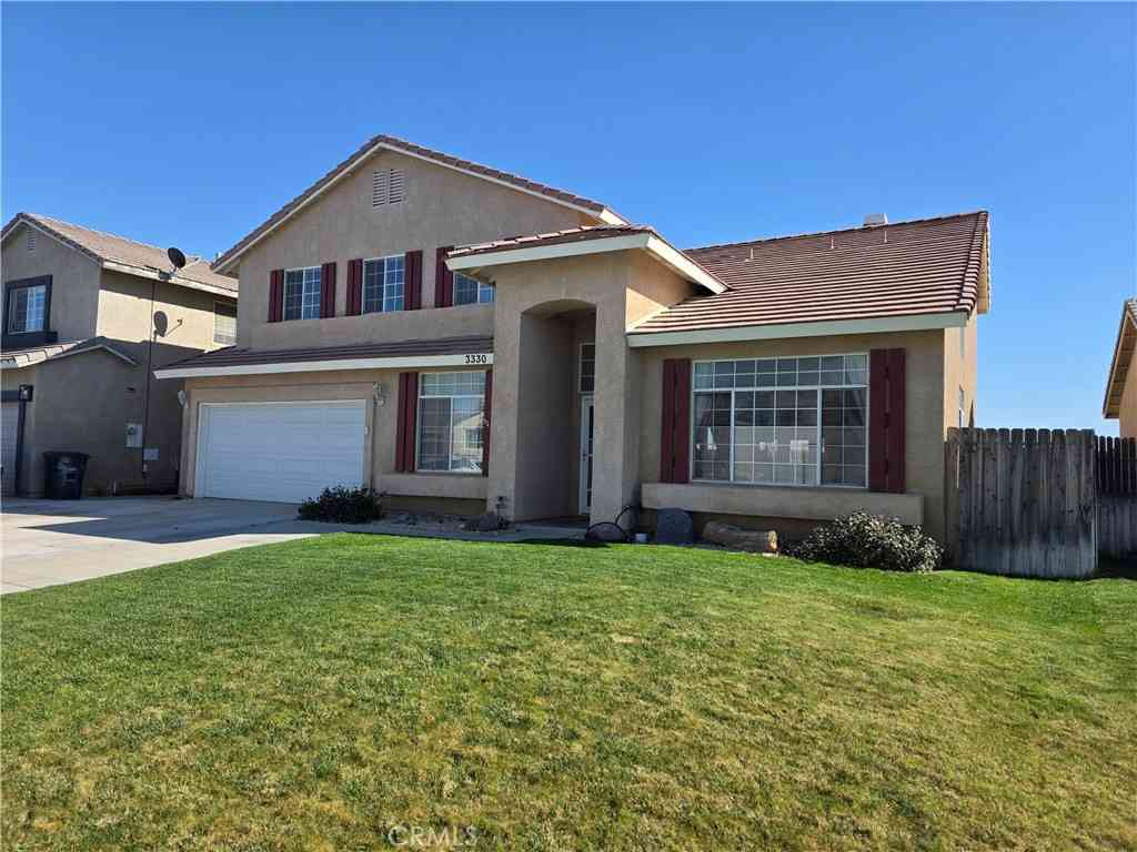 Homes For Sale - 3330 Garnet<br/> Rosamond, CA 93560