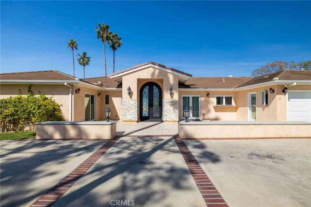Homes For Sale - 21 Coveview Drive<br/> Rancho Palos Verdes, CA 90275