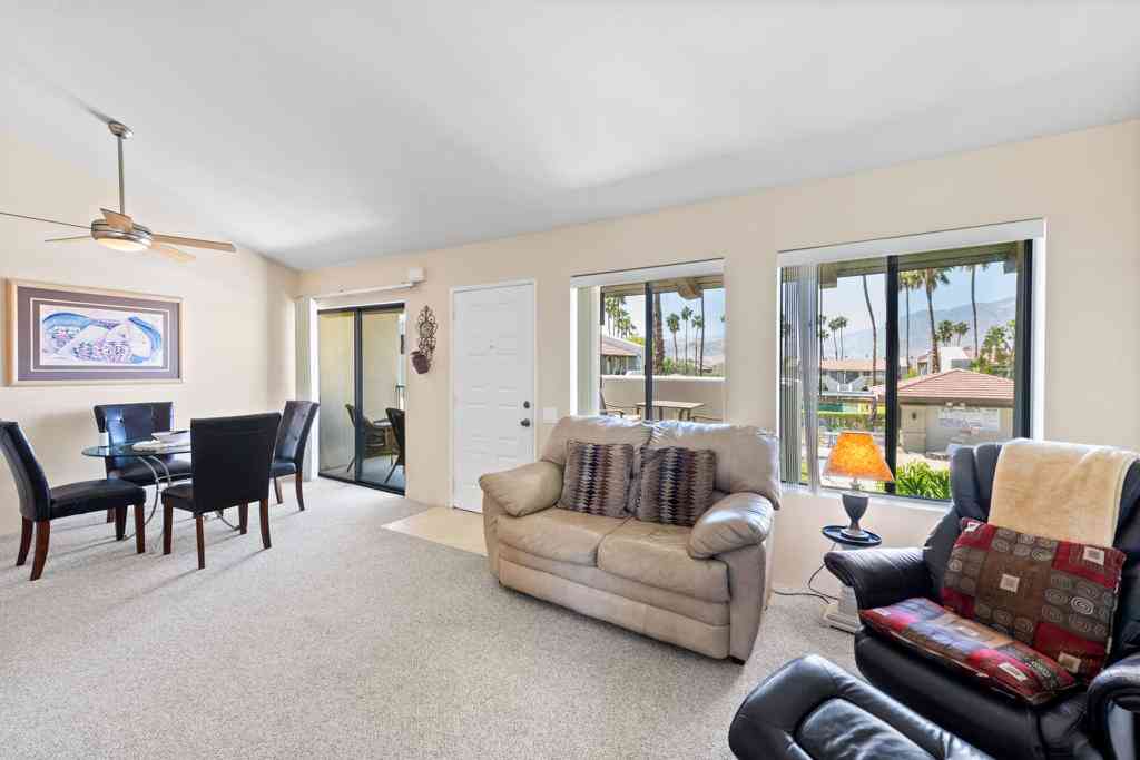 Condo For Rent - 1150 E Amado Road #20C2<br/> Palm Springs, CA 92262