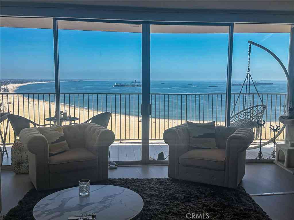 Condo For Rent - 700 E Ocean #2605<br/> Long Beach, CA 90802