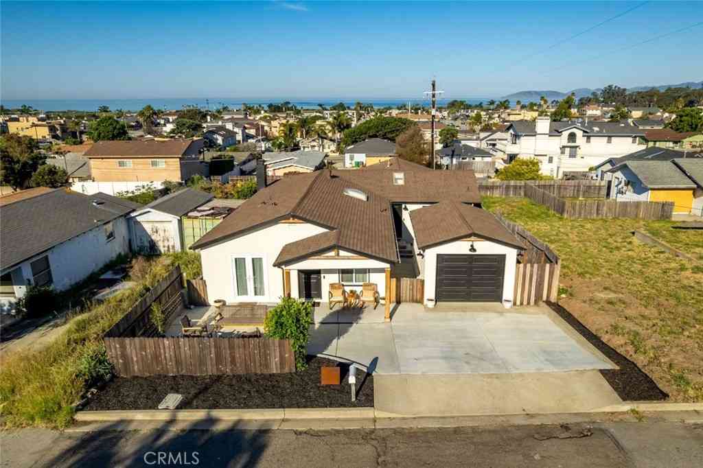 Homes For Sale - 363 N 5th St<br/> Grover Beach, CA 93433