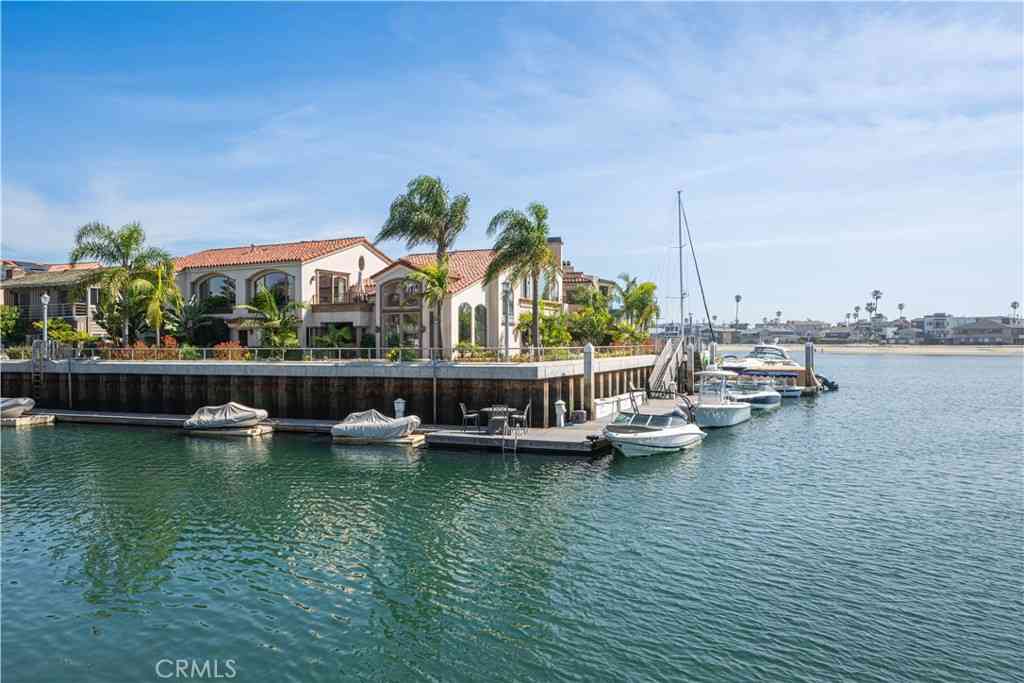 Homes For Sale - 221 Rivo Alto Canal<br/> Long Beach, CA 90803