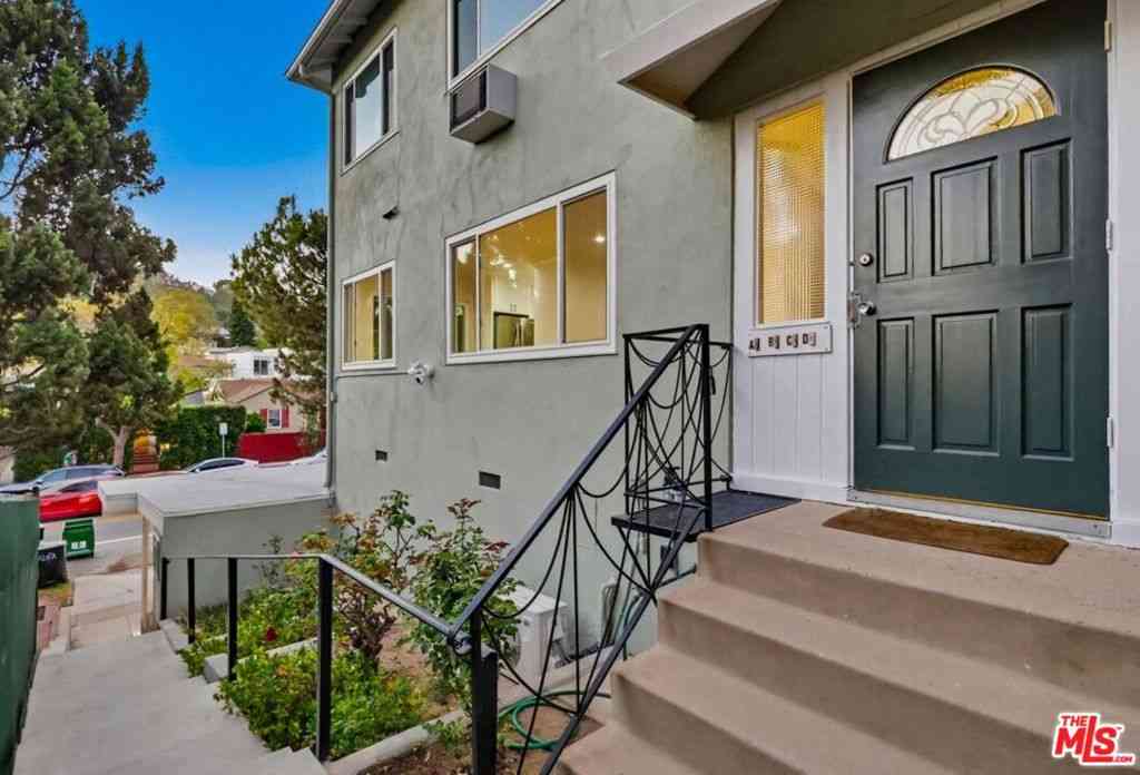 Apartment For Rent - 1828 Silver Lake Boulevard<br/> Los Angeles, CA 90026