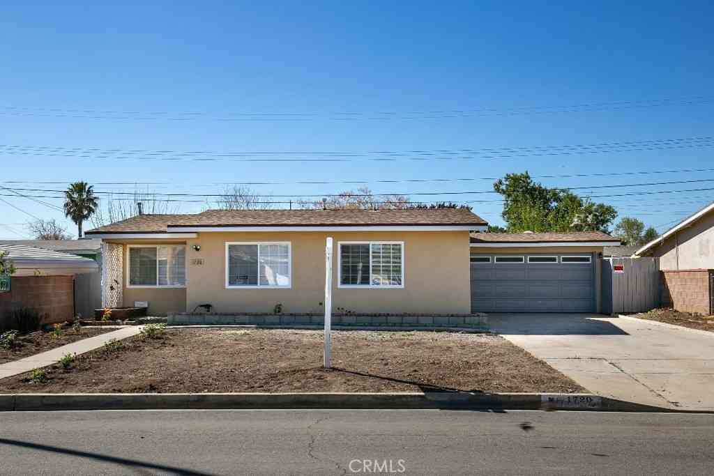 Homes For Sale - 1720 Sweetbrier<br/> Palmdale, CA 93550