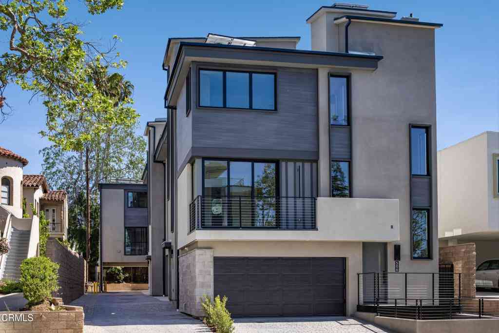 Homes For Sale - 506 N Sycamore Avenue<br/> Los Angeles, CA 90036