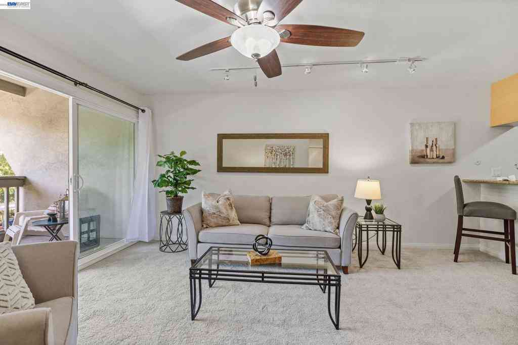 Condo For Sale - 1087 Murrieta Blvd #339<br/> Alameda County, Livermore, CA 94550
