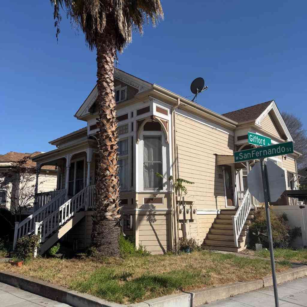Multifamily For Sale - 446 W San Fernando Street<br/> San Jose, CA 95110