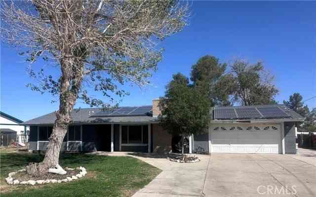 Homes For Sale - 15970 Lindero<br/> Victorville, CA 92395
