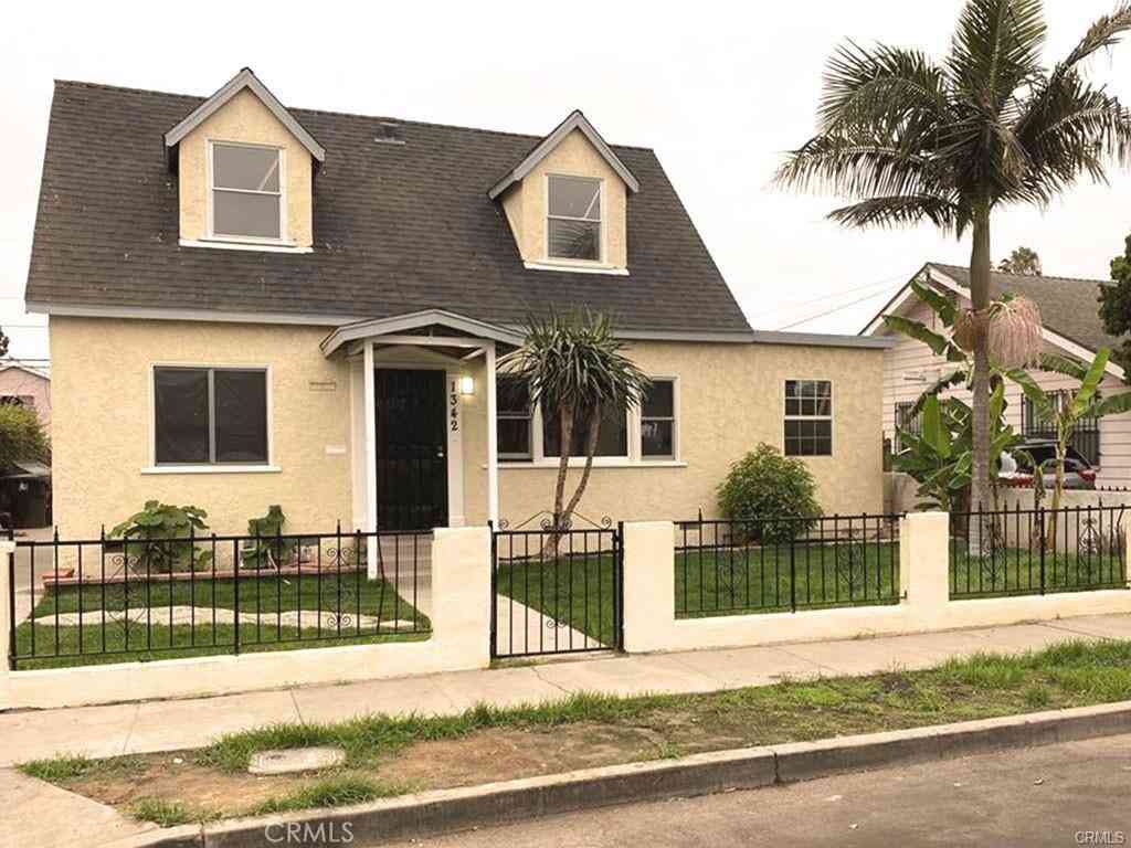 Homes For Sale - 1342 E Wesley<br/> Long Beach, CA 90806