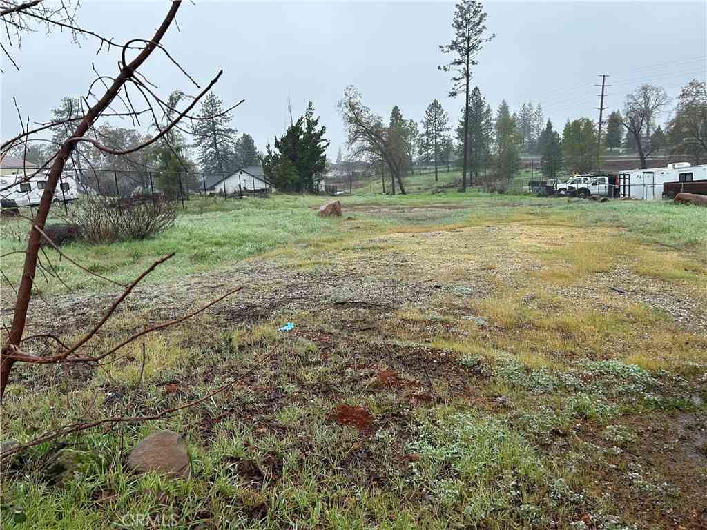 Vacant Land For Sale - 4009 Neal Road<br/> Butte County, Paradise, CA 95969