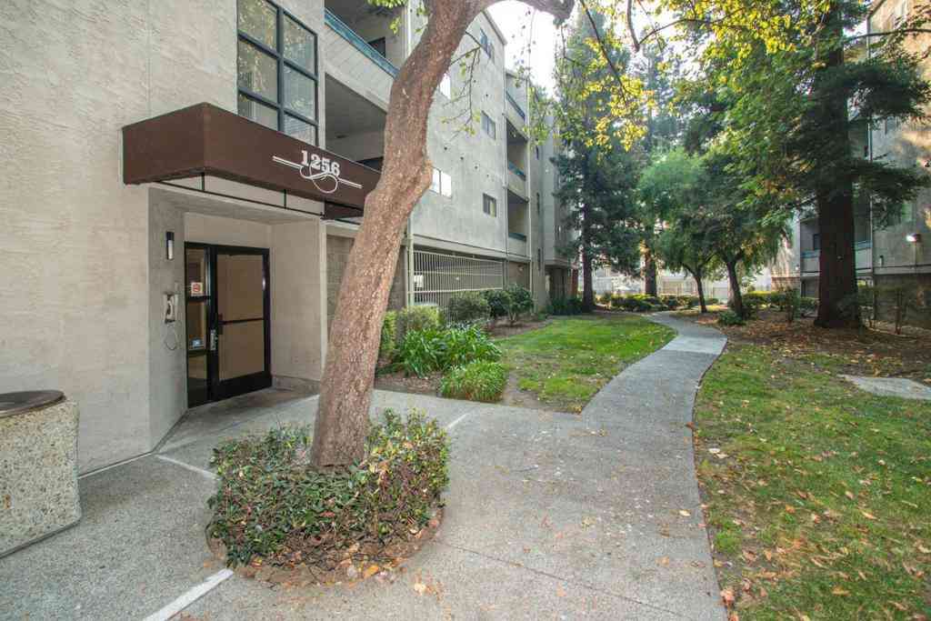 Condo For Sale - 1256 Stanhope Lane #251<br/> Hayward, CA 94545