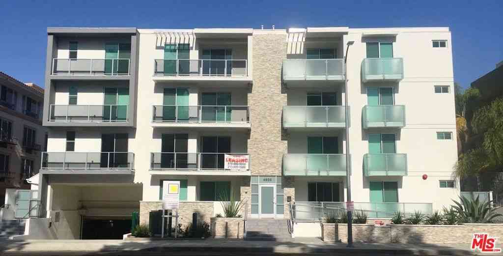 Condo For Rent - 4600 Coldwater Canyon Avenue #205<br/> Studio City, CA 91604