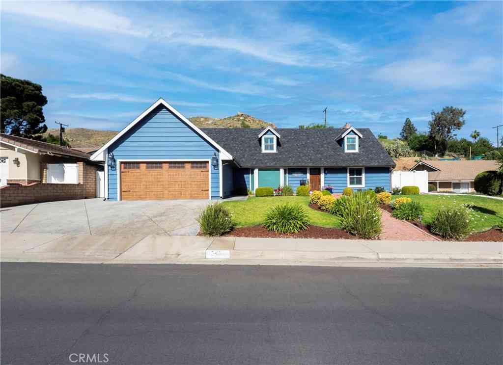 Homes For Sale - 5481 Peacock<br/> Riverside, CA 92505