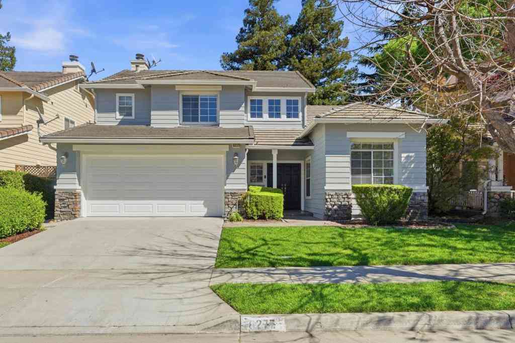 Homes For Sale - 6277 Ginashell Circle<br/> San Jose, CA 95119