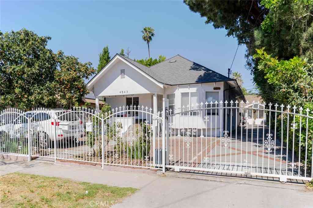 Multifamily For Sale - 4541 Russell Avenue<br/> Los Angeles, CA 90027