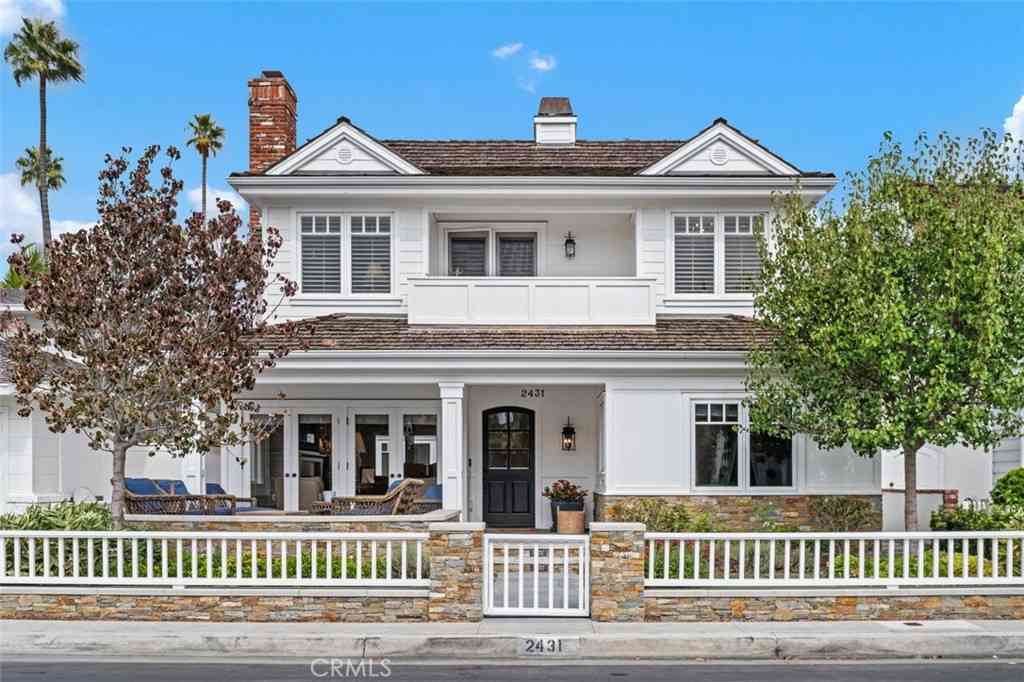 Homes For Rent - 2431 Bayshore Drive<br/> Newport Beach, CA 92663