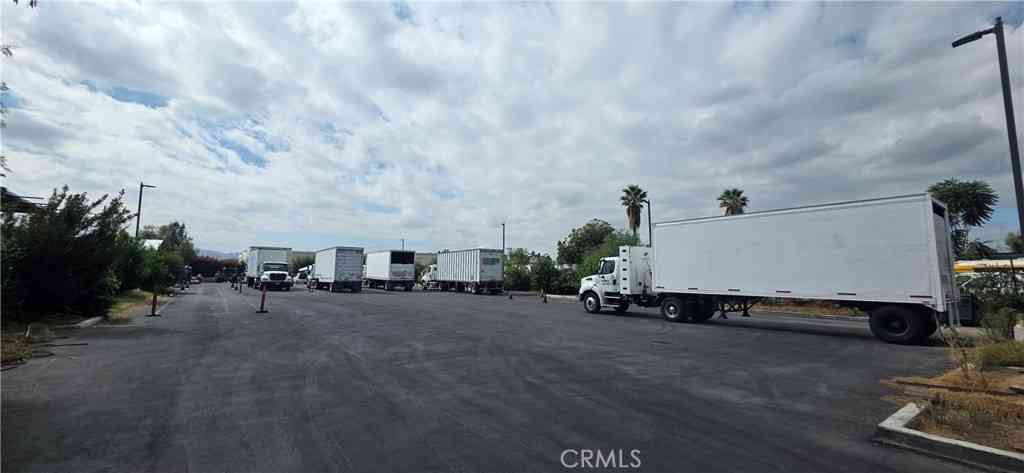 Vacant Land For Sale - 781 E Santa Fe Street<br/> San Bernardino, CA 92408