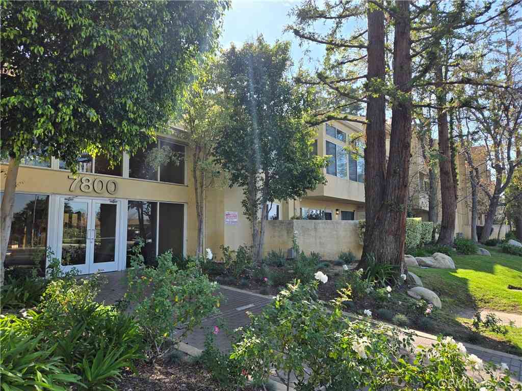 Condo For Sale - 7800 Topanga Canyon #204<br/> Canoga Park, CA 91304