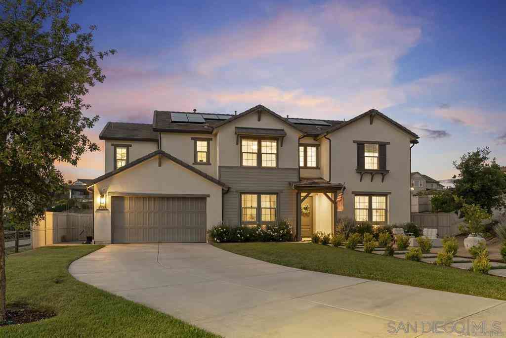 Homes For Sale - 2984 Hayloft Pl<br/> Escondido, CA 92029