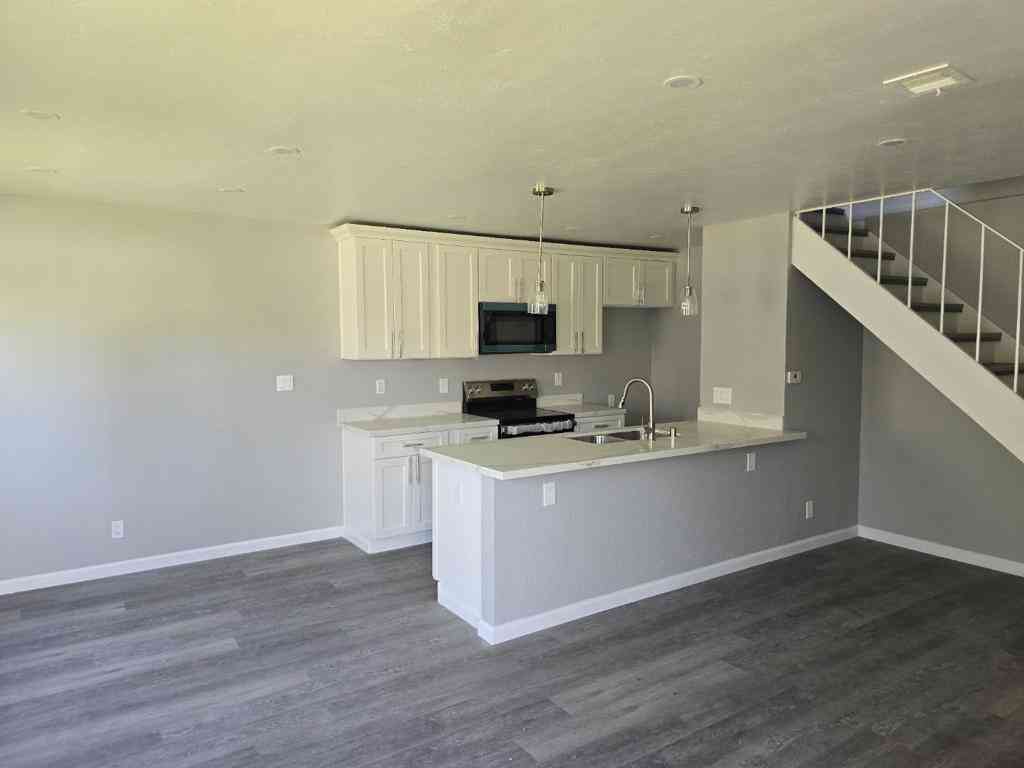 Condo For Sale - 2936 Peachtree Drive #2<br/> San Joaquin County, Stockton, CA 95203