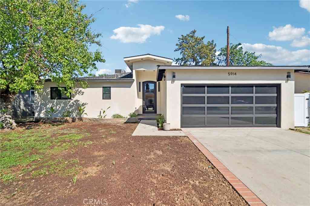 Homes For Sale - 5914 Colbath Avenue<br/> Valley Glen, CA 91401