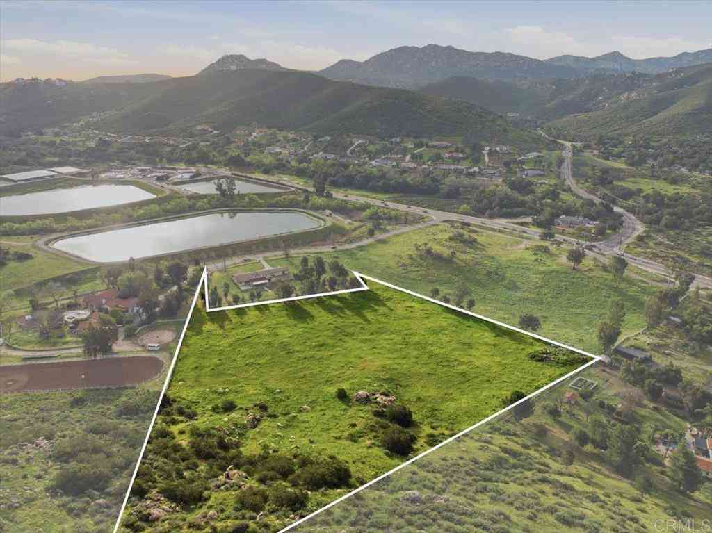 Vacant Land For Sale - Vicente Meadows Drive<br/> Ramona, CA 92065