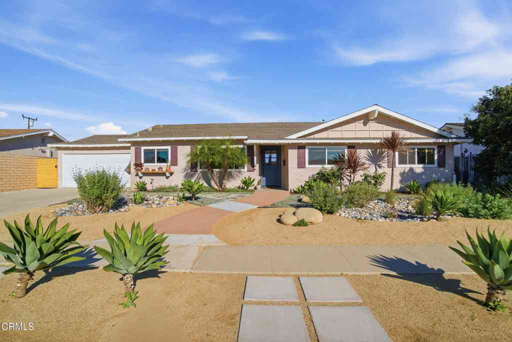 Homes For Sale - 180 Cathy Drive<br/> Newbury Park, CA 91320