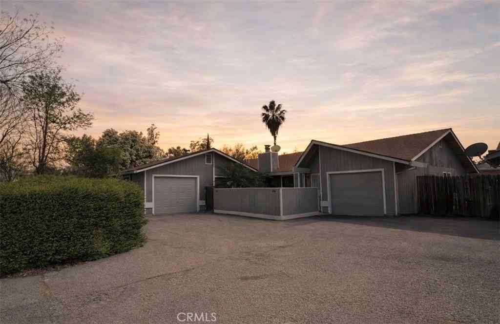 Homes For Sale - 642 W Yosemite<br/> Merced, CA 95348