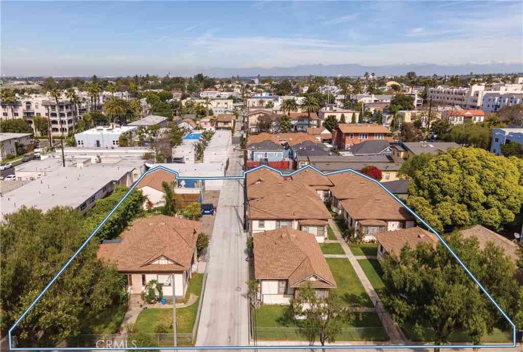 Homes For Sale - 613-627 W 4th Street<br/> Long Beach, CA 90802