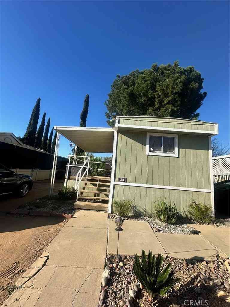 Mobile Home For Sale - 1444 Michigan #33<br/> Beaumont, CA 92223
