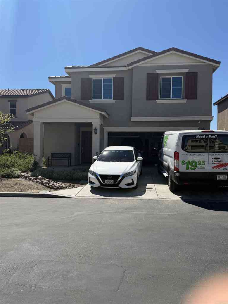 Homes For Sale - 30779 Le Baron Ct.<br/> Winchester, CA 92596