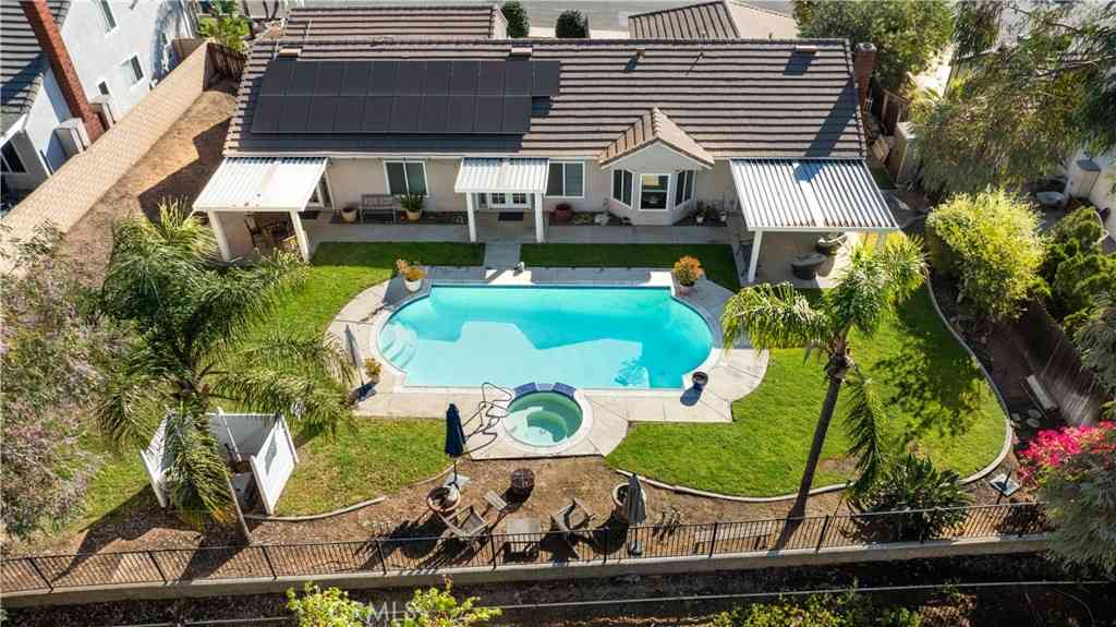 Homes For Sale - 10451 Morning Ridge<br/> Moreno Valley, CA 92557