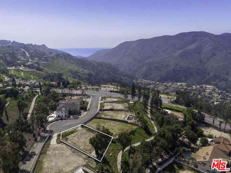 Vacant Land For Sale - 1433 El Bosque Court<br/> Pacific Palisades, CA 90272