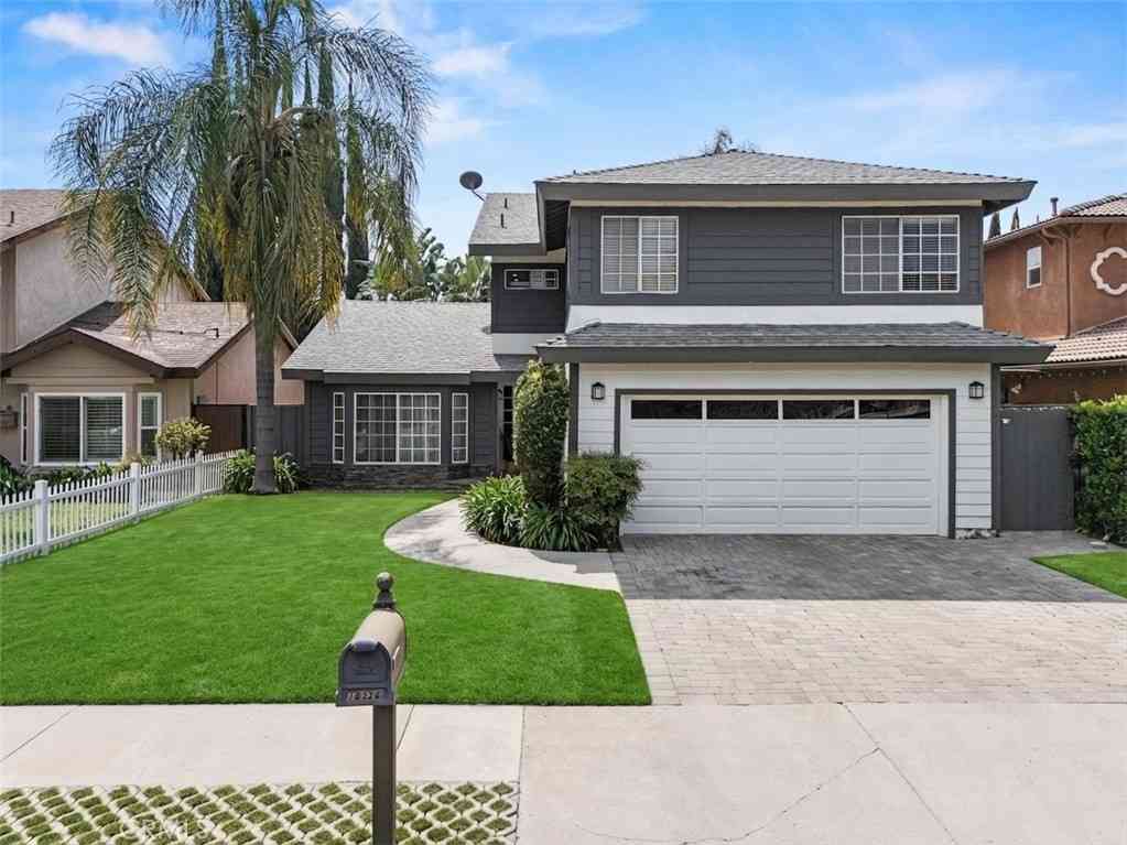 Homes For Sale - 18326 Elkwood<br/> Reseda, CA 91335