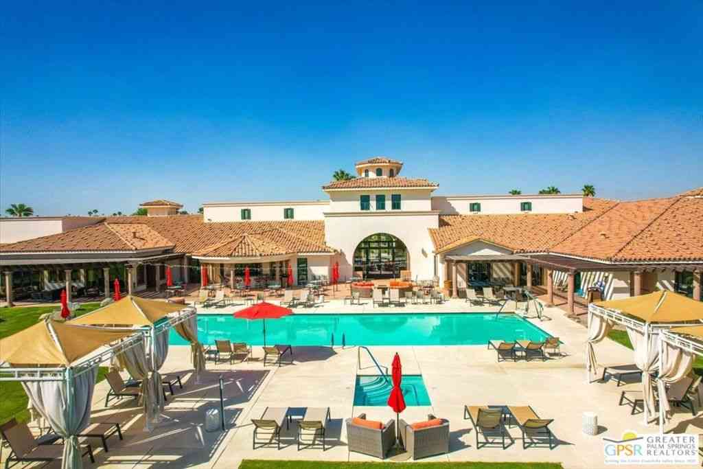 Condo For Sale - 2109 Via Calderia<br/> Palm Desert, CA 92260