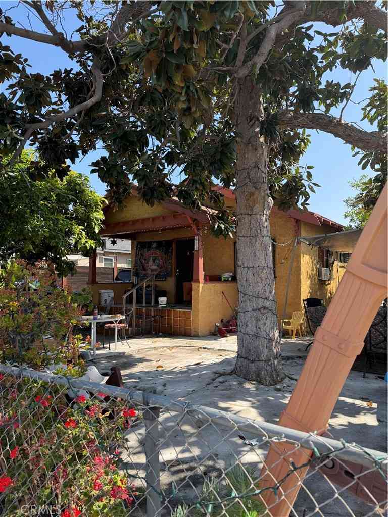 Homes For Sale - 1018 N Avenue 54<br/> Los Angeles, CA 90042