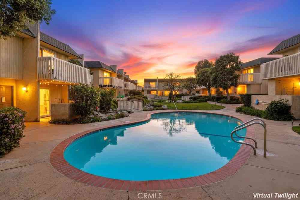 Townhouse For Sale - 1200 Opal Street #13<br/> Redondo Beach, CA 90277