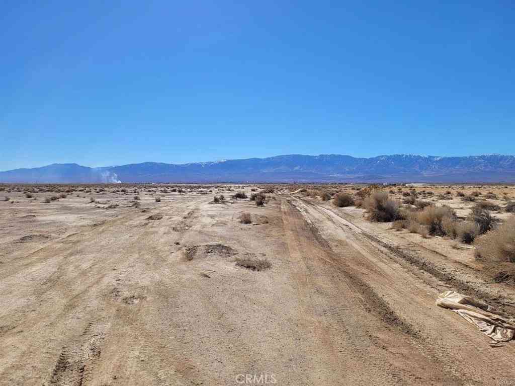 Vacant Land For Sale - Amber Road<br/> Lucerne Valley, CA 92356