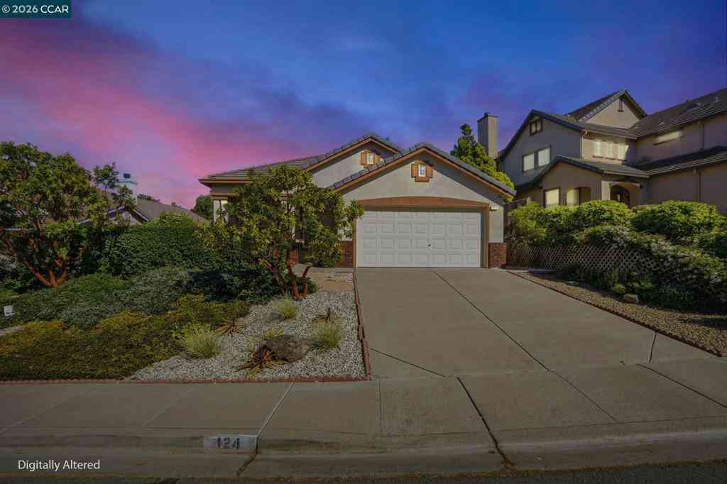 Homes For Sale - 124 Greenmeadow Cir<br/> Pittsburg, CA 94565
