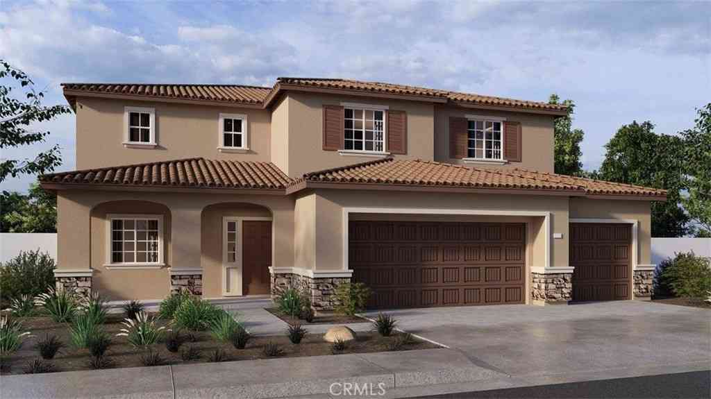 Homes For Sale - 30586 Via Del Cielo<br/> Winchester, CA 92596
