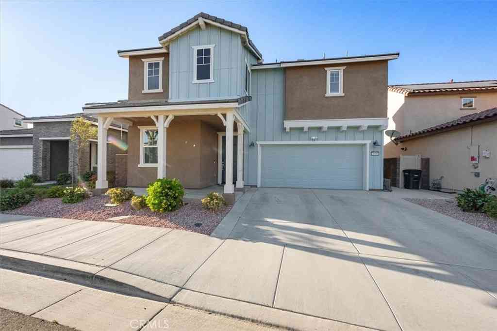 Homes For Sale - 29161 Tarragon<br/> Lake Elsinore, CA 92530