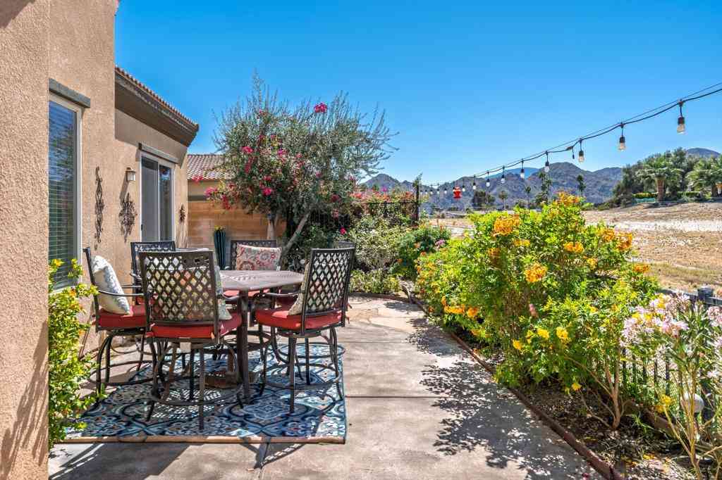 Homes For Sale - 77355 New Mexico Drive<br/> Palm Desert, CA 92211