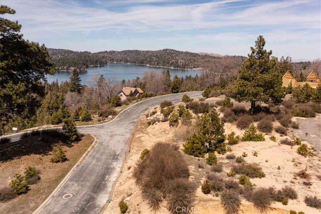 Vacant Land For Sale - 150 Mill Pond Road<br/> Lake Arrowhead, CA 92352