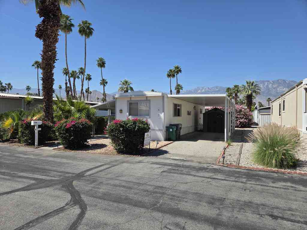 Mobile Home For Sale - 295 Butterfield<br/> Cathedral City, CA 92234