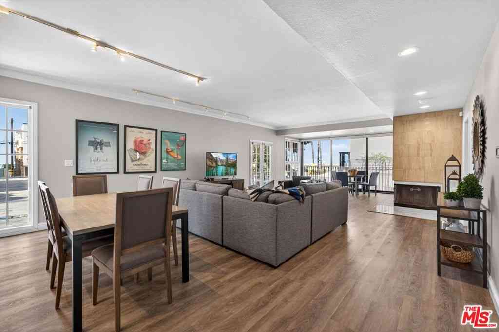 Condo For Sale - 6220 Pacific Avenue #101<br/> Playa Del Rey, CA 90293