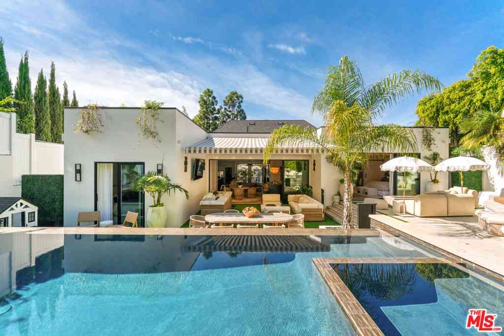 Homes For Sale - 760 Westholme Avenue<br/> Los Angeles, CA 90024