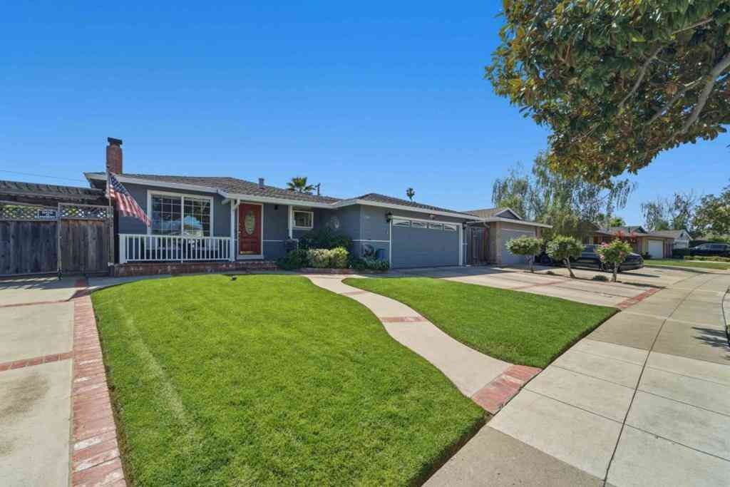 Homes For Sale - 1368 Bouret<br/> San Jose, CA 95118