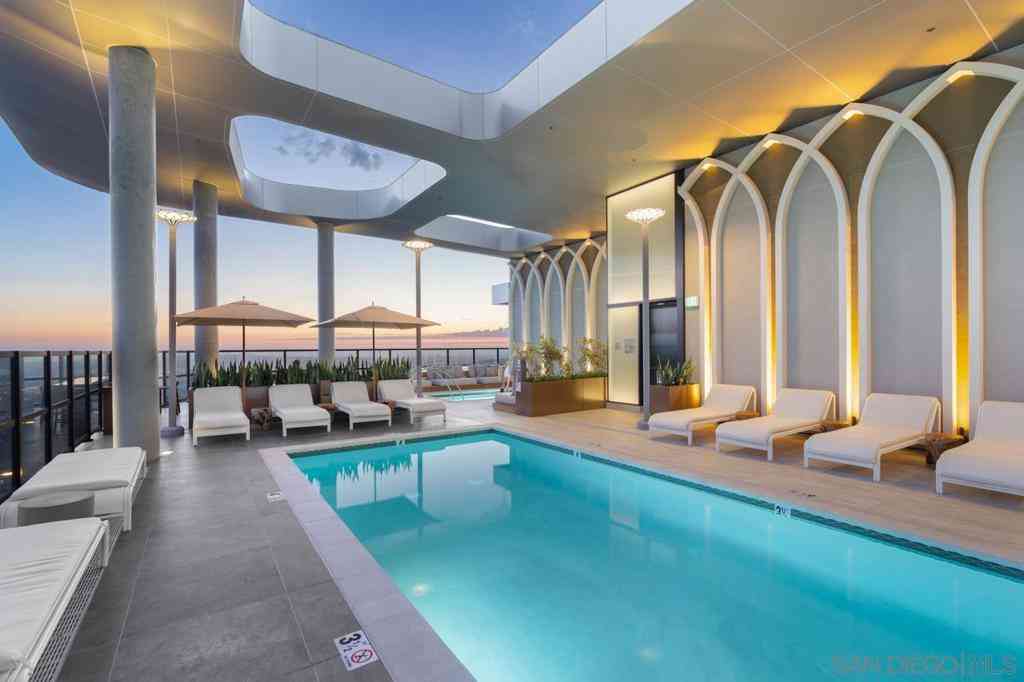 Apartment For Rent - 525 Olive #1806<br/> San Diego, CA 92103