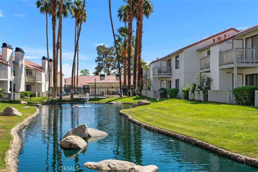 Condo For Sale - 43376 Cook Street #161<br/> Palm Desert, CA 92211